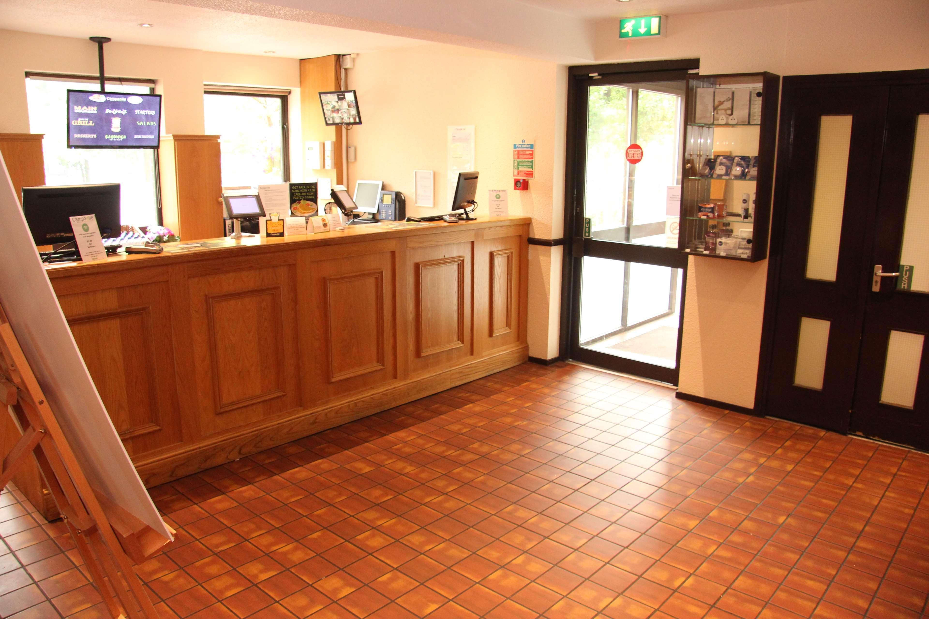Campanile Milton Keynes - Fenny Stratford Exterior foto